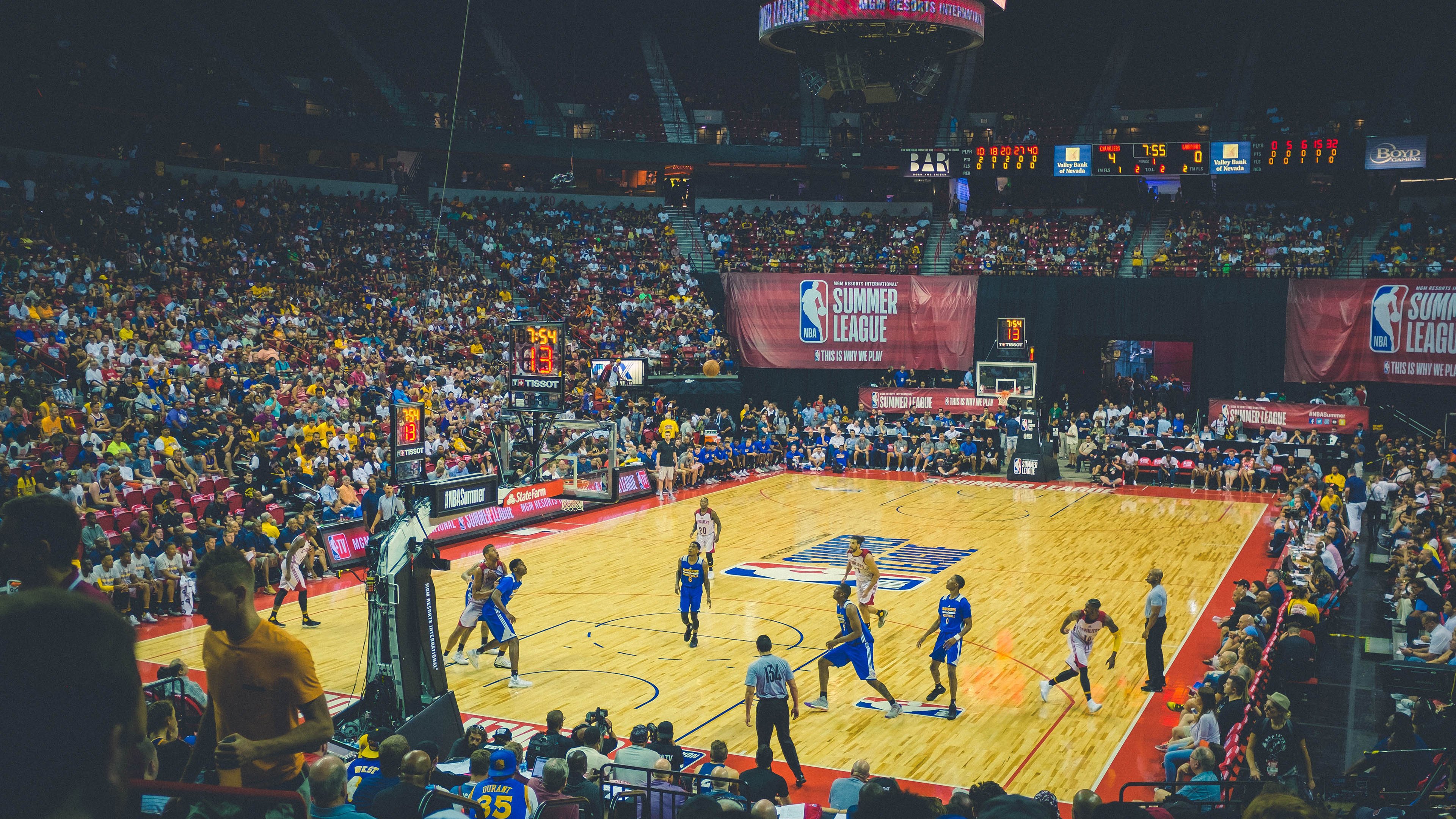 体育锻炼成为基层群众日常生活重要组成部分，论体育锻炼的重要性结合疫情